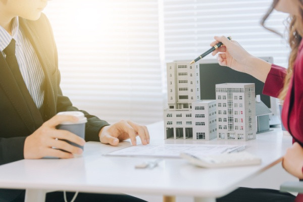 Taxe sur les bureaux : et si votre local commercial se situe dans un ensemble de bureaux ?