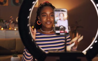 Influenceurs : des obligations d’informations à respecter