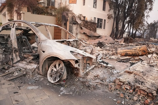 Incendies estivaux 2026 : des mesures fiscales de soutien pour les sinistrés