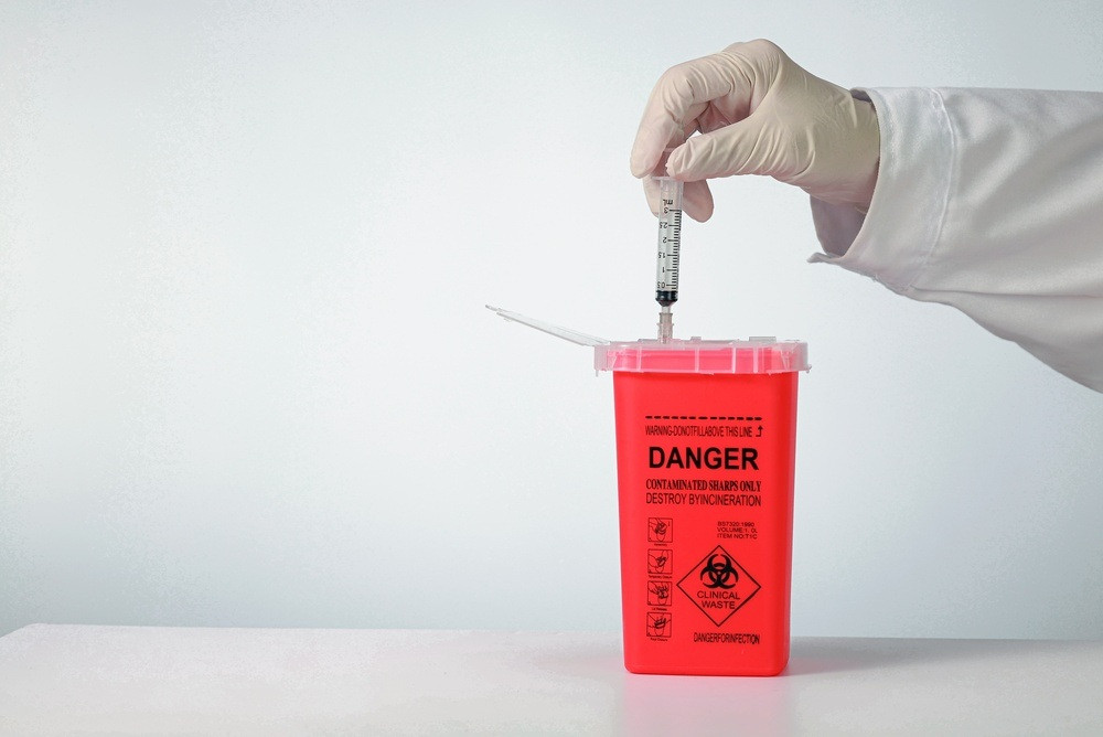 Déchets de soins à risques infectieux et emballages : une expérimentation possible