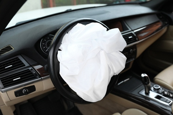 Airbags d’occasion dans les véhicules : une nouvelle interdiction